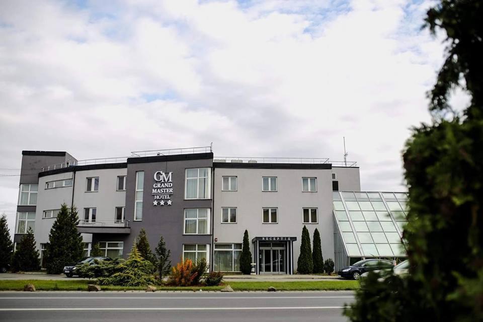 Grand Master Hotel Dej Exteriör bild